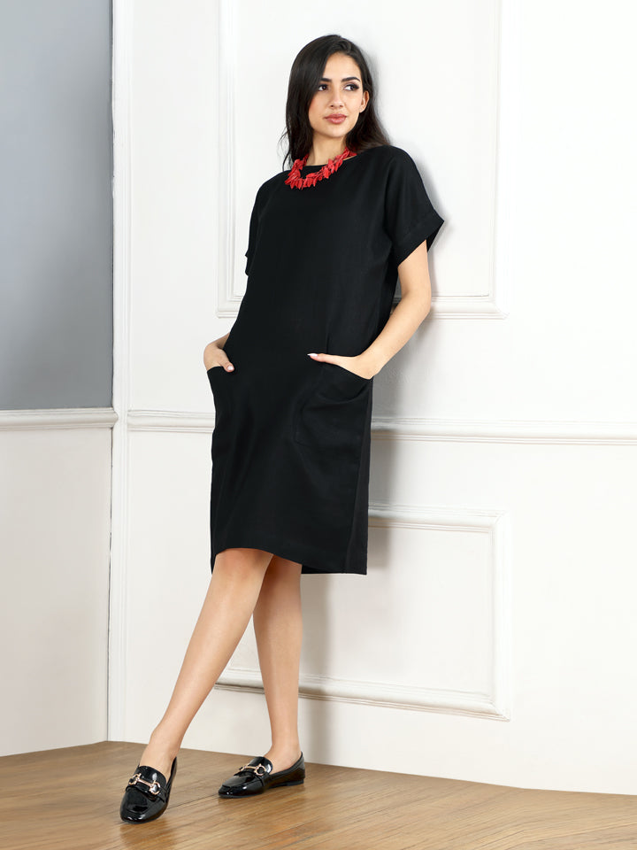 Pitch Black Linen Pocket Dress